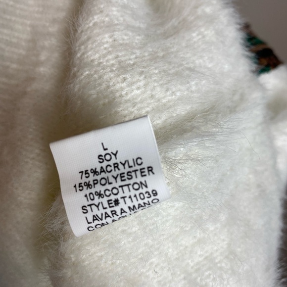 NWTs Royal & Reese Boho Eyelash Knit Sweater w Stunning Sequin Chevron Detail - Picture 8 of 11